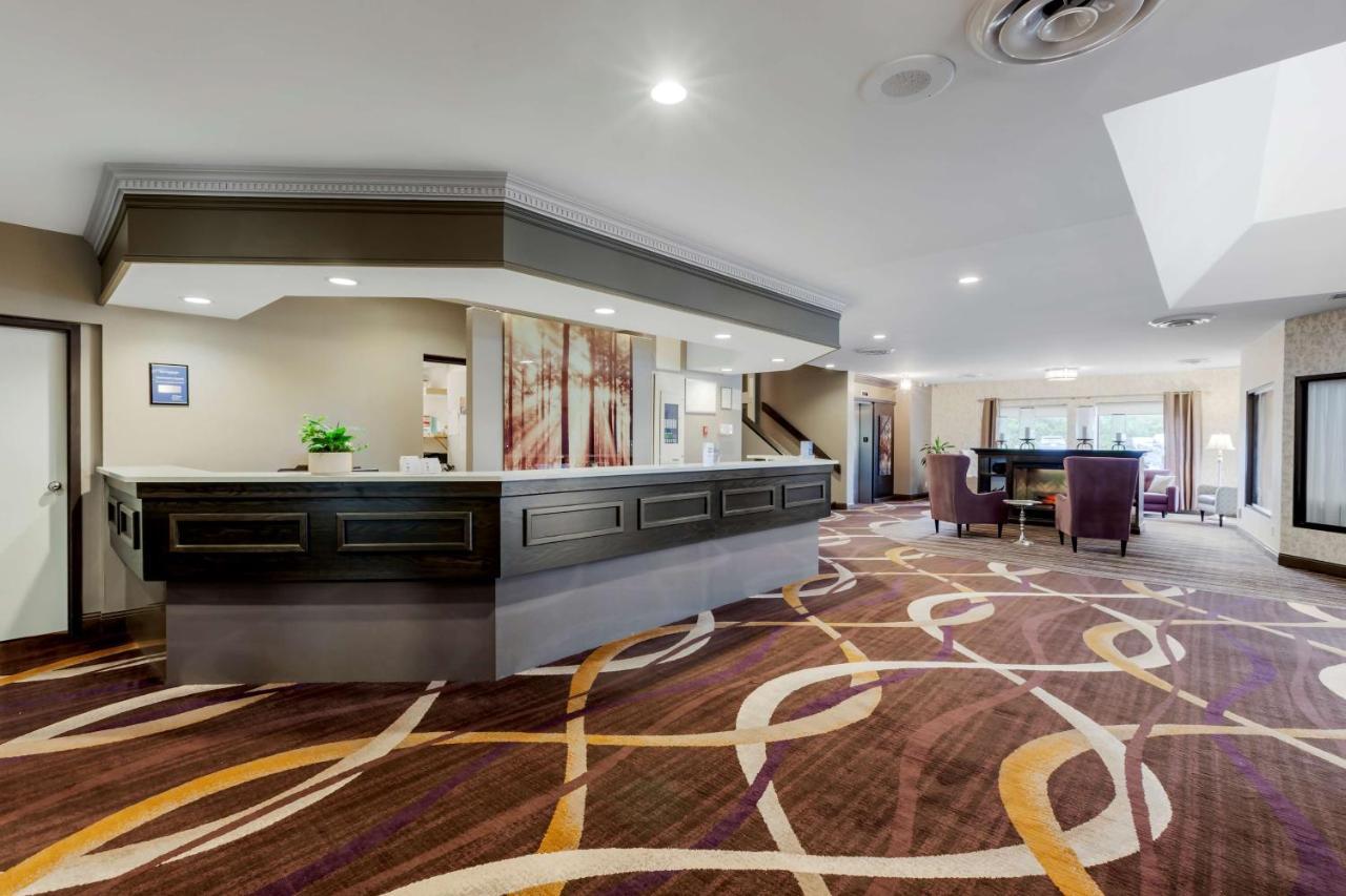 Best Western Plus Otonabee Inn Peterborough Exterior photo