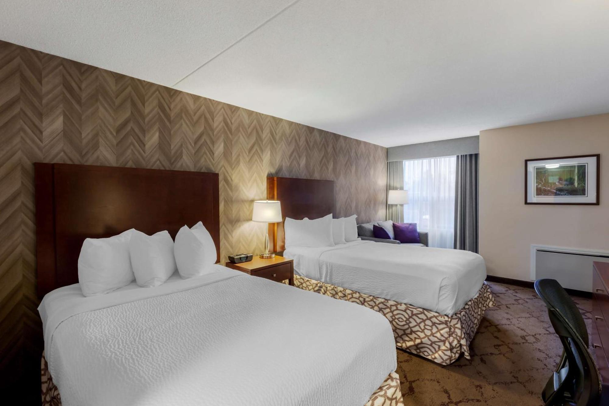 Best Western Plus Otonabee Inn Peterborough Exterior photo