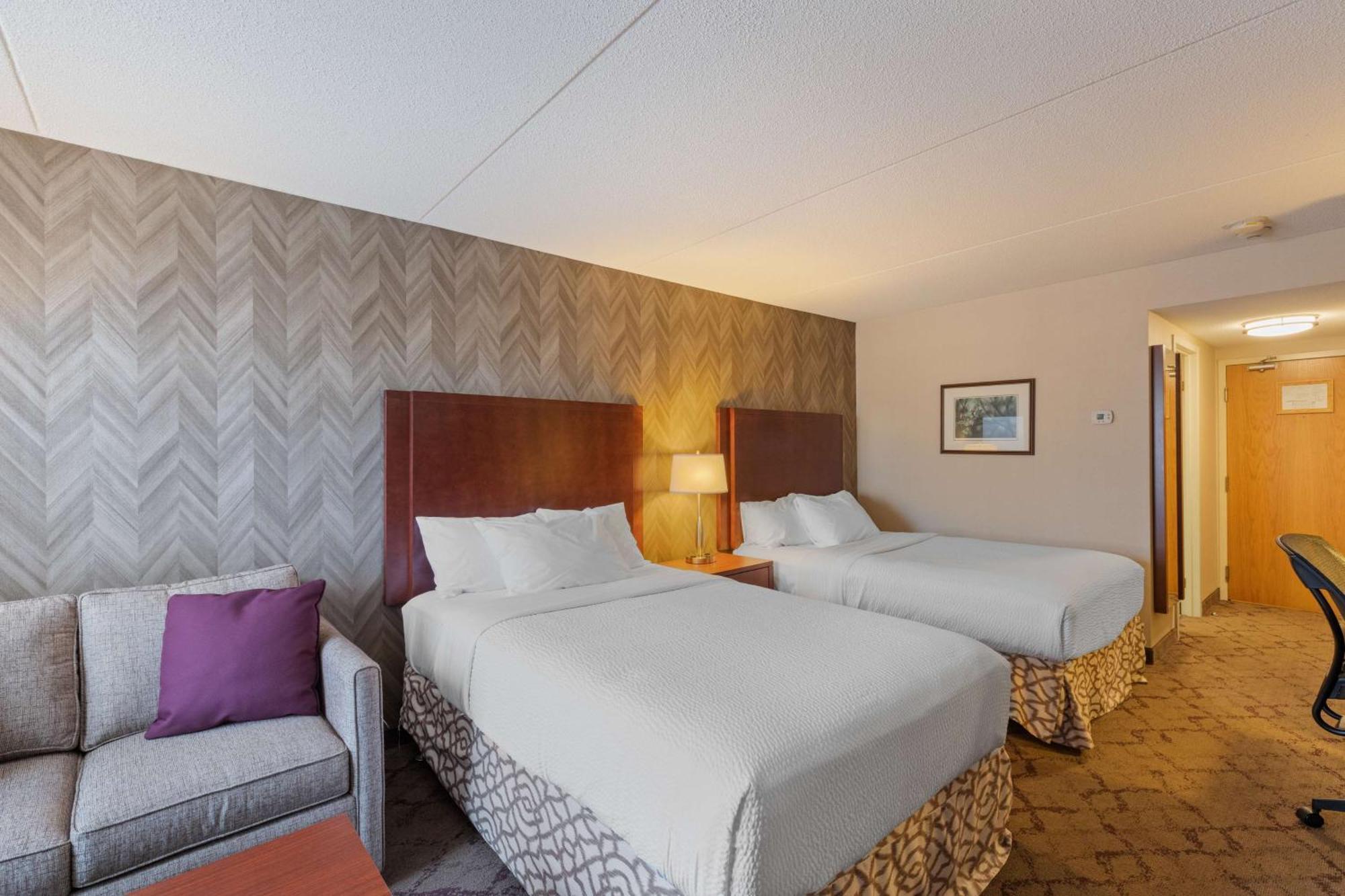 Best Western Plus Otonabee Inn Peterborough Exterior photo