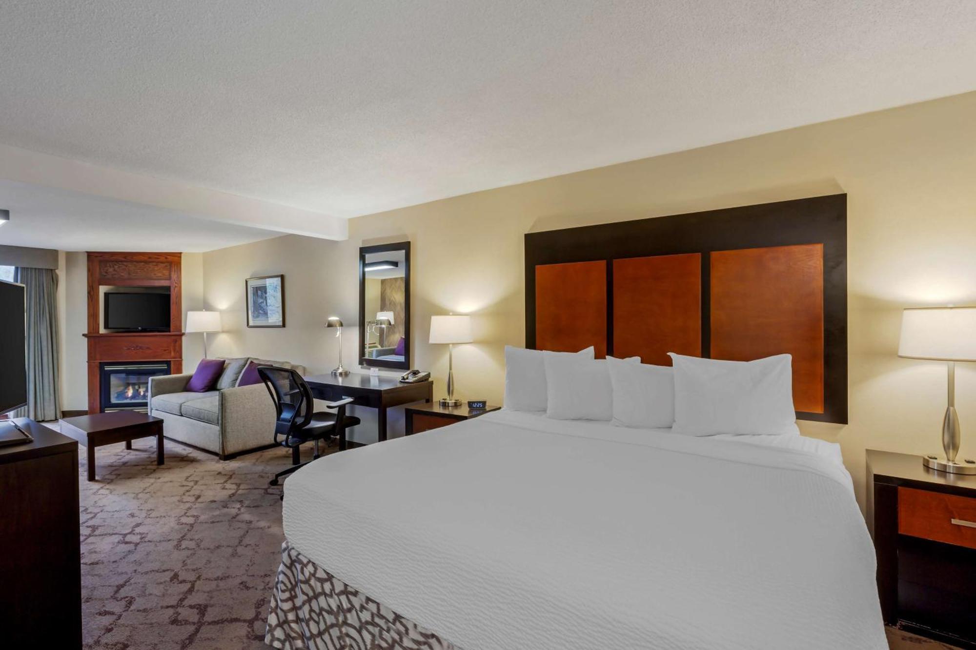 Best Western Plus Otonabee Inn Peterborough Exterior photo