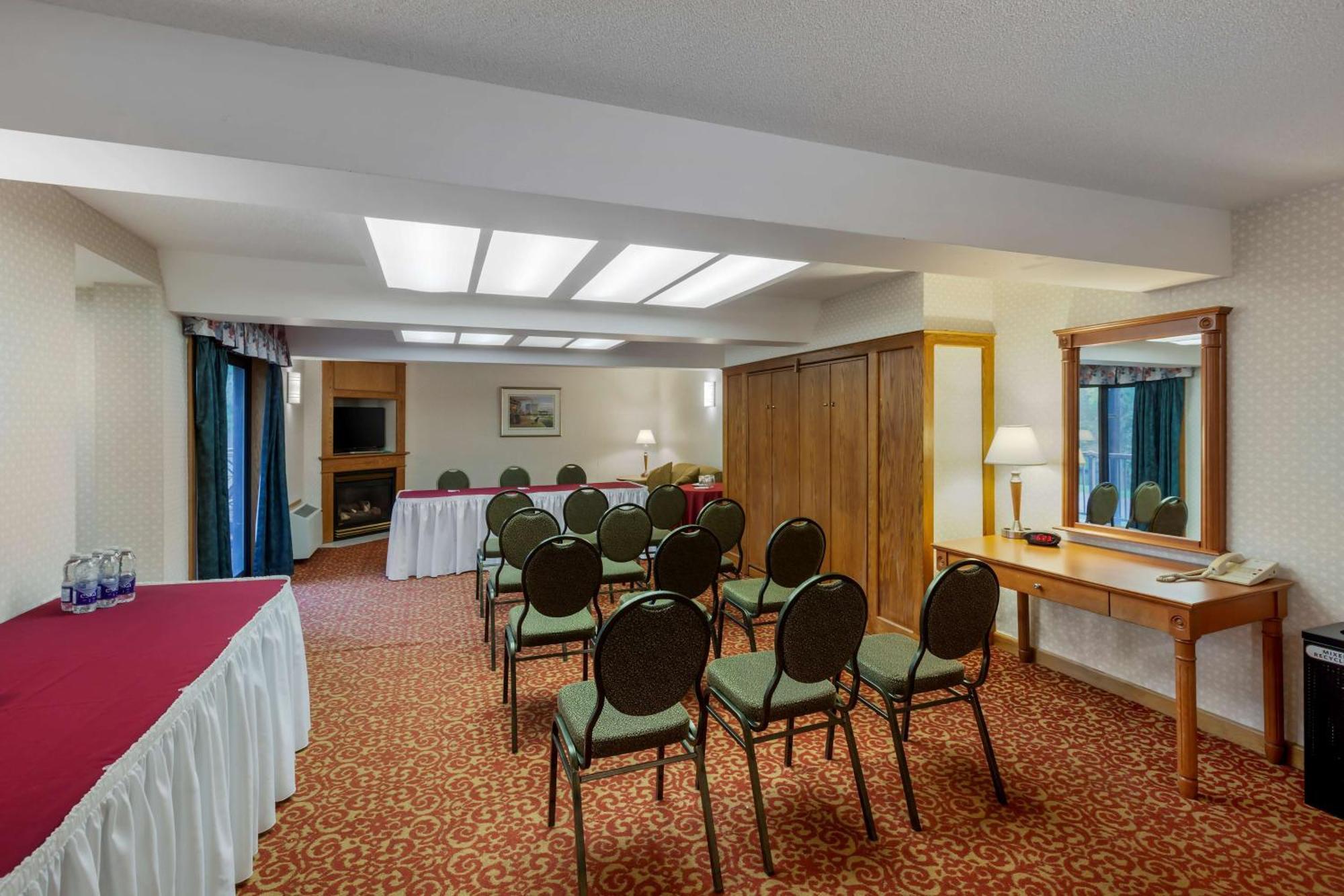 Best Western Plus Otonabee Inn Peterborough Exterior photo